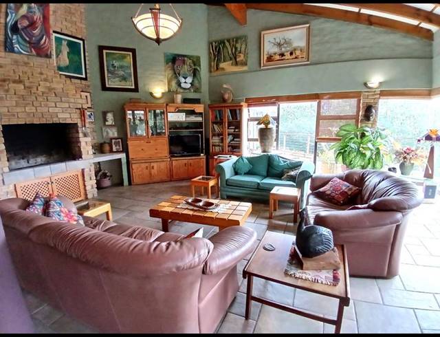 3 BEDROOM HOUSE FOR SALE IN STILBAAI-WES